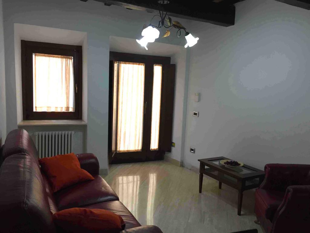 Ganga Bed & Breakfast Нарни Екстериор снимка
