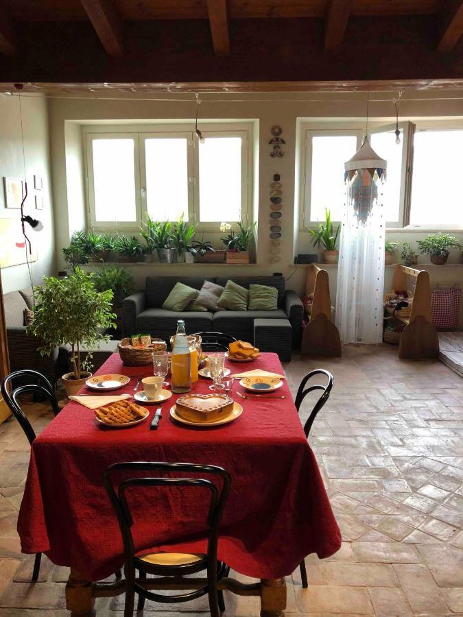 Ganga Bed & Breakfast Нарни Екстериор снимка